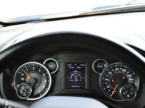 Used 2021 RAM 1500 Big Horn AWD/4WD image 26