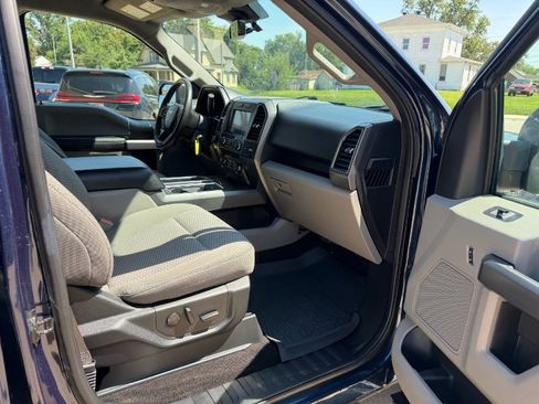 Used 2019 Ford F150 XLT w/ Equipment Group 302A Luxury AWD/4WD image 17