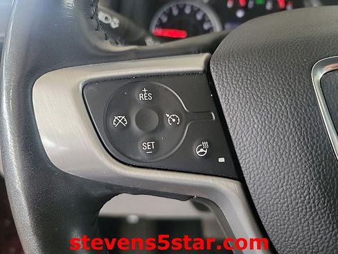 Used 2019 GMC Terrain SLT w/ Preferred Package FWD image 18