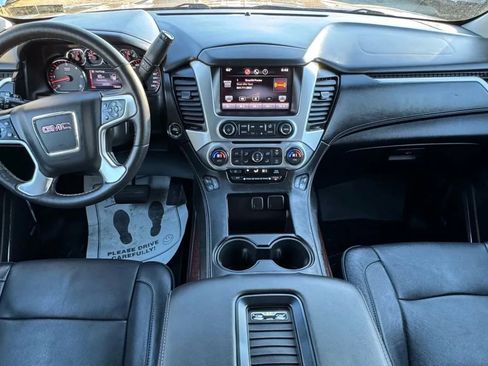 Used 2015 GMC Yukon SLT w/ Open Road Package image 16