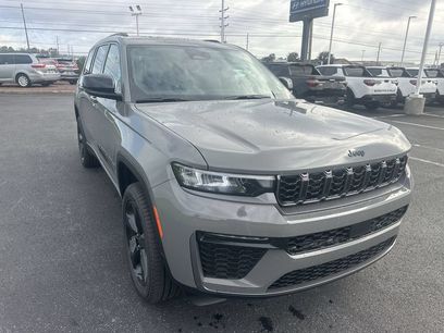 New 2027 Jeep Grand Cherokee L Limited w/ Limited Altitude Package
