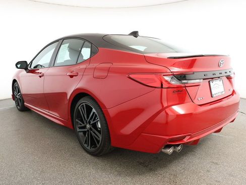 Used 2025 Toyota Camry XSE image 6