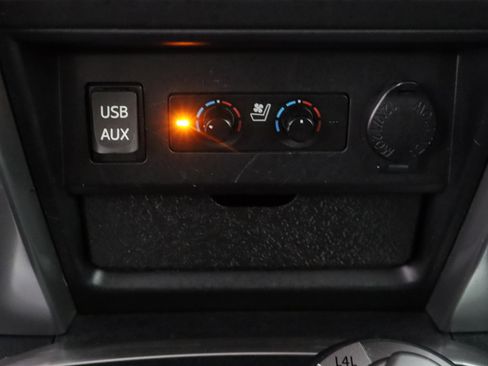 Used 2017 Toyota 4Runner Limited AWD/4WD image 23