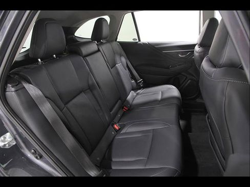 Used 2024 Subaru Outback Limited AWD/4WD image 18