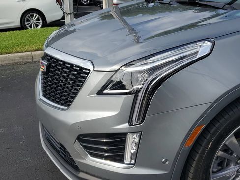 Certified 2024 Cadillac XT5 Premium Luxury w/ Technology Package AWD/4WD image 10