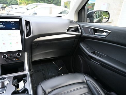 Used 2024 Ford Edge SEL AWD/4WD image 11