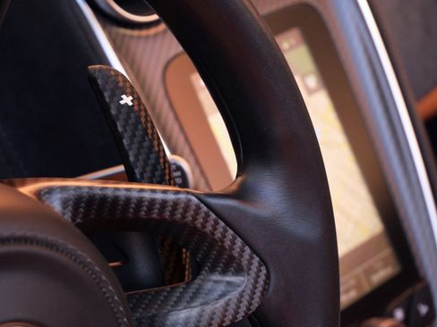 Used 2019 McLaren 570S Spider image 12