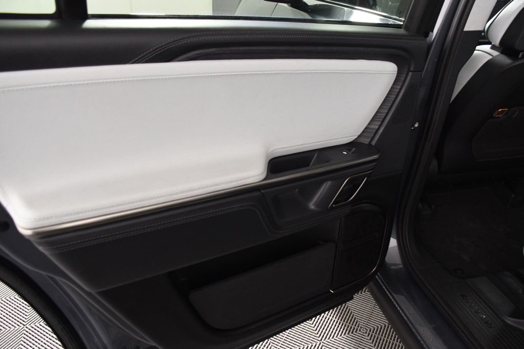 Used 2024 Rivian R1S Adventure Quad AWD/4WD image 25
