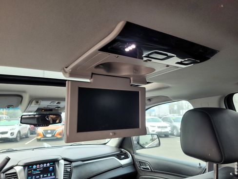 Used 2016 Chevrolet Tahoe LT image 15