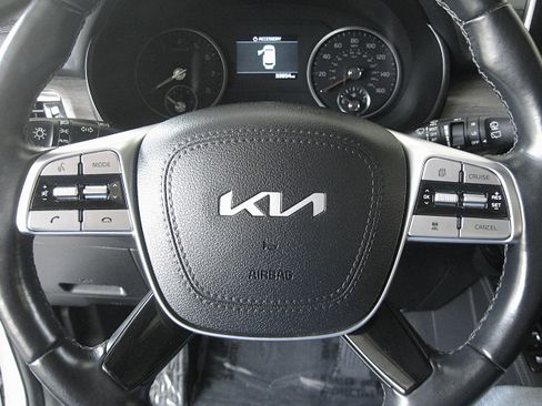 Certified 2022 Kia Telluride EX w/ EX Premium Package image 14