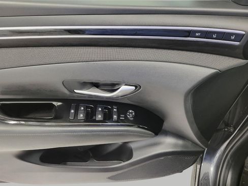 Used 2024 Hyundai Tucson Limited image 26