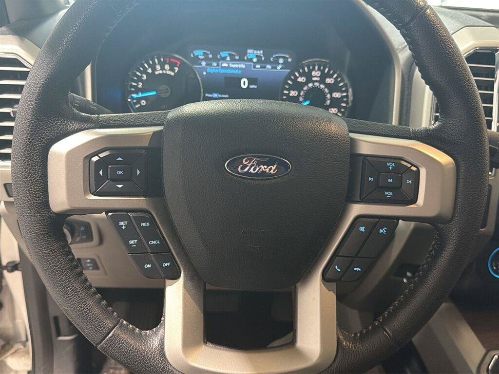 Used 2015 Ford F150 Lariat w/ Equipment Group 501A Mid AWD/4WD image 7