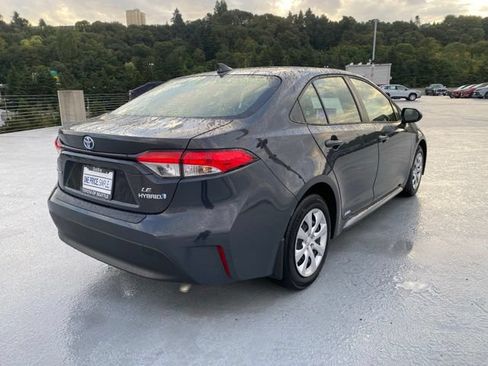 Certified 2023 Toyota Corolla LE AWD/4WD image 12