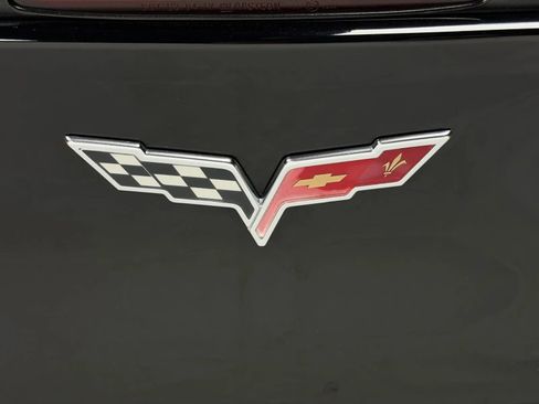 Used 2008 Chevrolet Corvette Convertible w/ Preferred Equipment Group RWD image 8