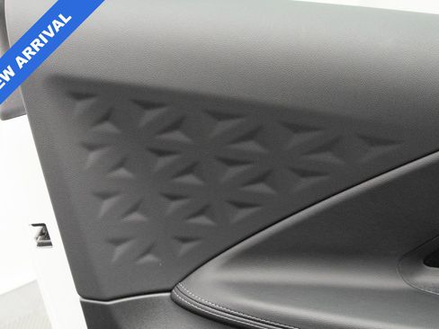 Used 2025 BMW M240i xDrive Coupe image 20