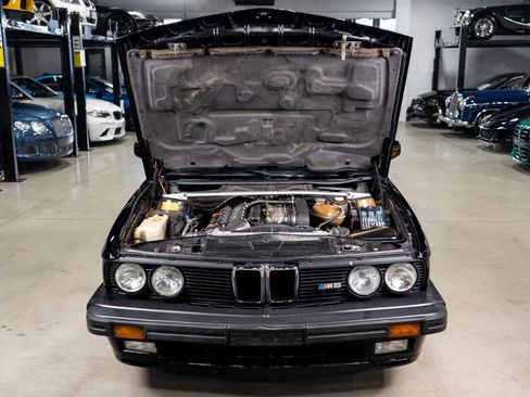 Used 1988 BMW M5 RWD image 23