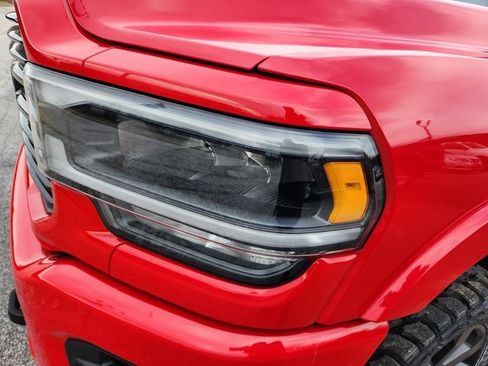 Used 2022 RAM 2500 Laramie w/ Night Edition image 32