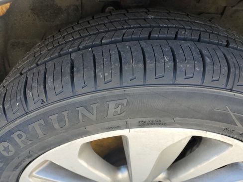 Used 2017 Buick Encore Preferred image 4