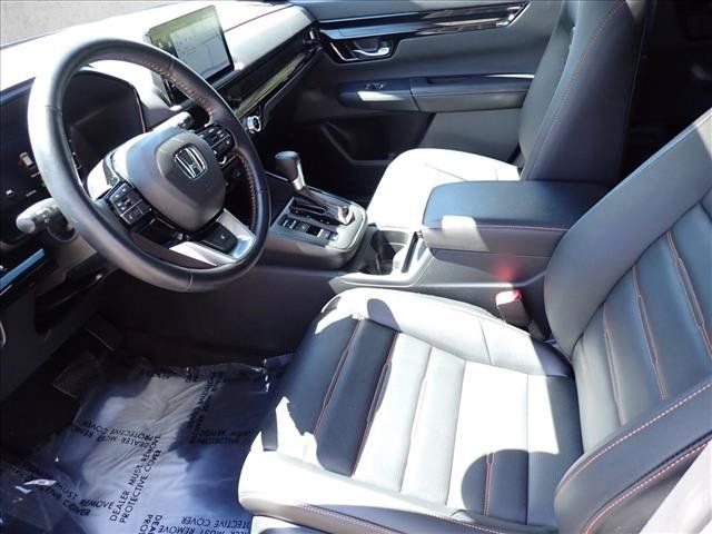 Used 2026 Honda CR-V Sport Touring image 12