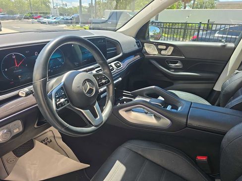 Used 2020 Mercedes-Benz GLS 450 4MATIC image 15