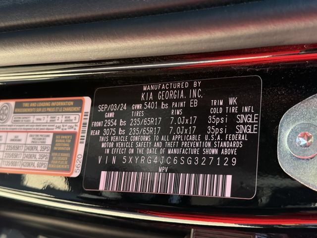 Used 2025 Kia Sorento LX FWD image 34