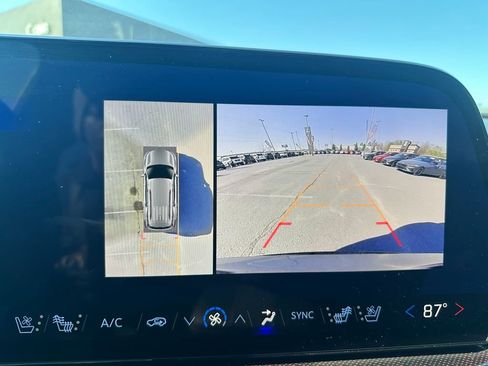 Used 2025 Chevrolet Traverse RS w/ LPO, Floor Liner Package image 15