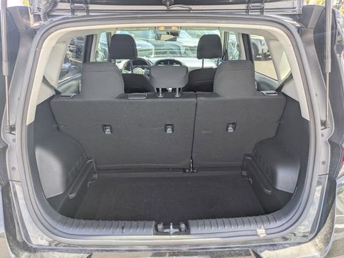 Used 2024 Kia Soul LX w/ Option Group 015 FWD image 12