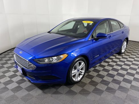 Used 2018 Ford Fusion S image 9