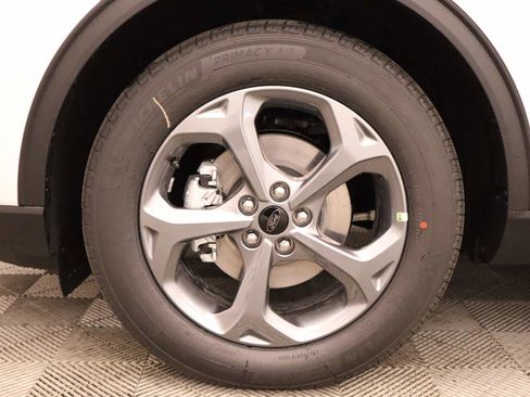 New 2025 Ford Escape ST-Line w/ Equipment Group 301A image 6