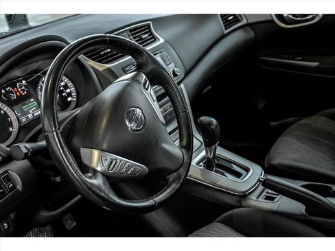 Used 2015 Nissan Sentra SV w/ Cold Weather Package image 12