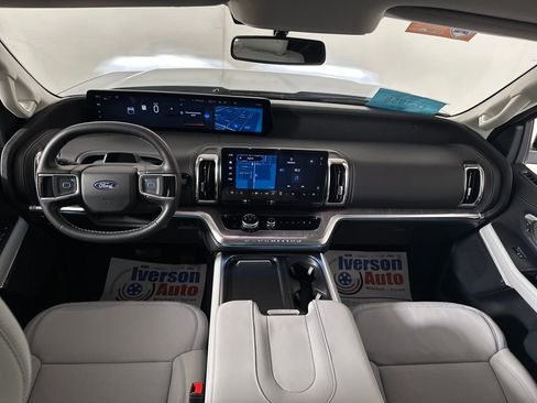 New 2026 Ford Expedition Max Platinum w/ Platinum Ultimate Package AWD/4WD image 28