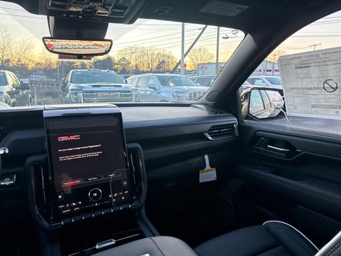 New 2026 GMC Yukon XL AT4 Ultimate image 17