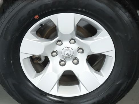 Used 2024 RAM 1500 Big Horn AWD/4WD image 12