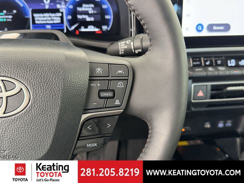 Used 2026 Toyota Camry XLE w/ Premium Plus Package image 27