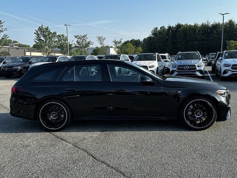 New 2026 Mercedes-Benz E 53 AMG e 4MATIC Wagon image 8