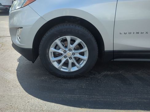 Certified 2021 Chevrolet Equinox LT AWD/4WD image 12