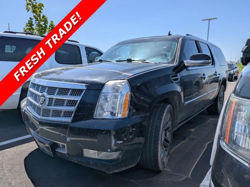 Used 2011 Cadillac Escalade ESV Platinum image 1
