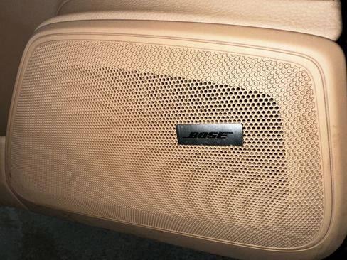 Used 2018 Porsche Panamera 4 image 21