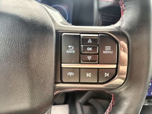 Used 2024 Ford Expedition Limited AWD/4WD image 21