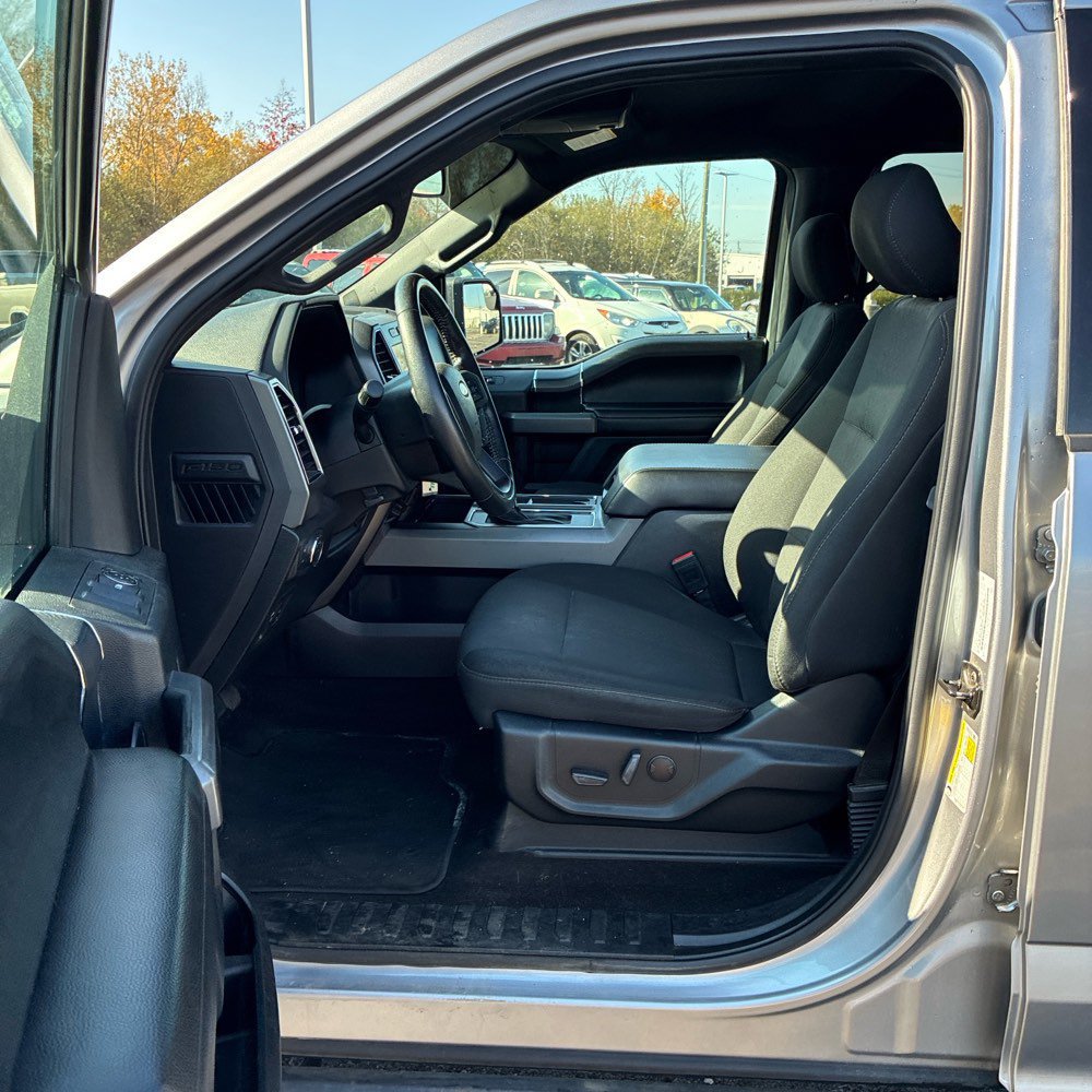 Used 2020 Ford F150 4x4 SuperCrew image 3