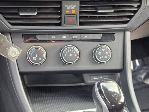 Used 2024 Volkswagen Jetta S FWD image 24