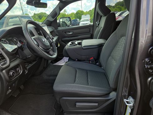 New 2026 RAM 1500 Tradesman AWD/4WD image 4
