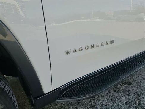 Certified 2022 Jeep Wagoneer Series II AWD/4WD image 21