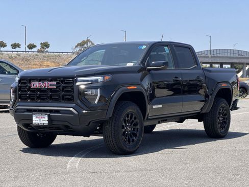New 2026 GMC Canyon Elevation RWD image 6