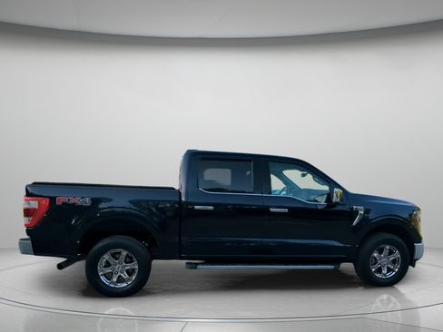Certified 2021 Ford F150 Lariat w/ Equipment Group 502A High AWD/4WD image 31