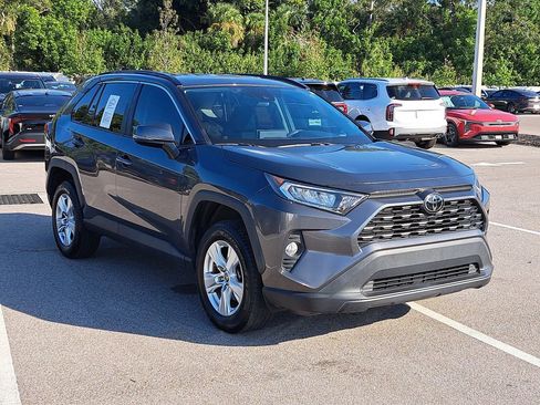 Used 2021 Toyota RAV4 XLE image 2