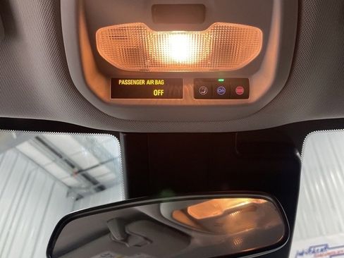 Used 2025 Chevrolet Trax ACTIV w/ Driver Confidence Package image 21