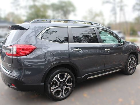 Used 2023 Subaru Ascent Touring image 11