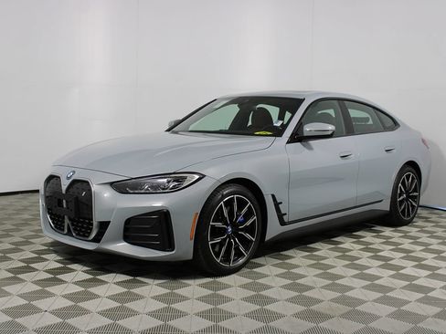 Used 2023 BMW i4 eDrive40 w/ M Sport Package RWD image 35