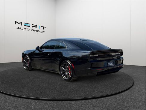 Used 2024 Dodge Charger Daytona Scat Pack w/ Plus Group AWD/4WD image 7